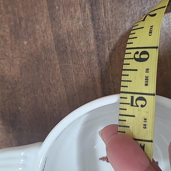 EUC Pottery Barn Holiday Cheer Ornament Bowls Set of 4 Berry Bowls Candy Bowls - Picture 11 of 12